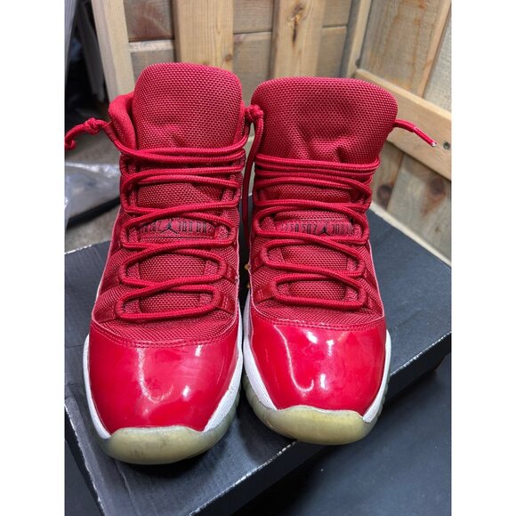 Nike Air Jordan 11 Retro "Win Like 96" Gym Red Sneakers Size 7Y / 8.5 Womens - Picture 4 of 12